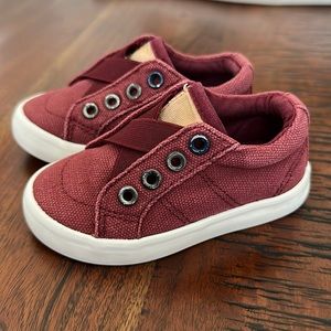 Cat & Jack size 5 slip on shoes